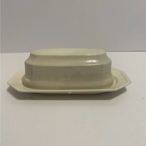 Mikasa Continental F4000 Ivory Made In Japan Butter Dish